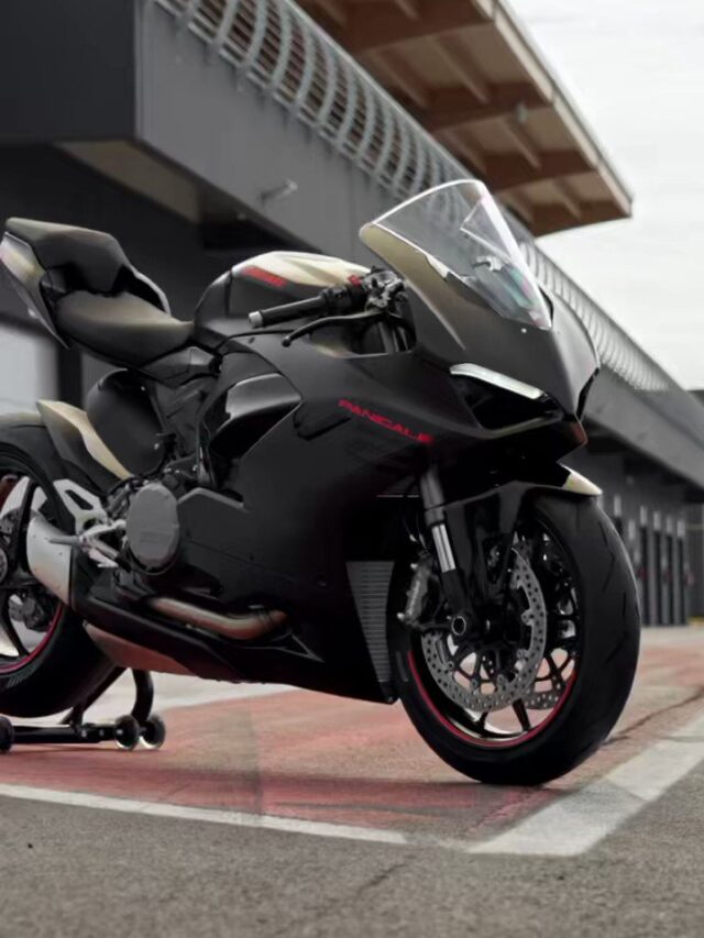 Ducati Panigale V2 Black: नया कलर ऑप्शन हुई लॉन्च, जाने फीचर्स